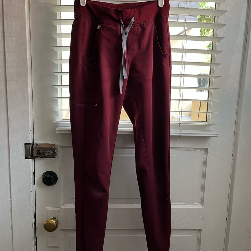 Figs scrub pants